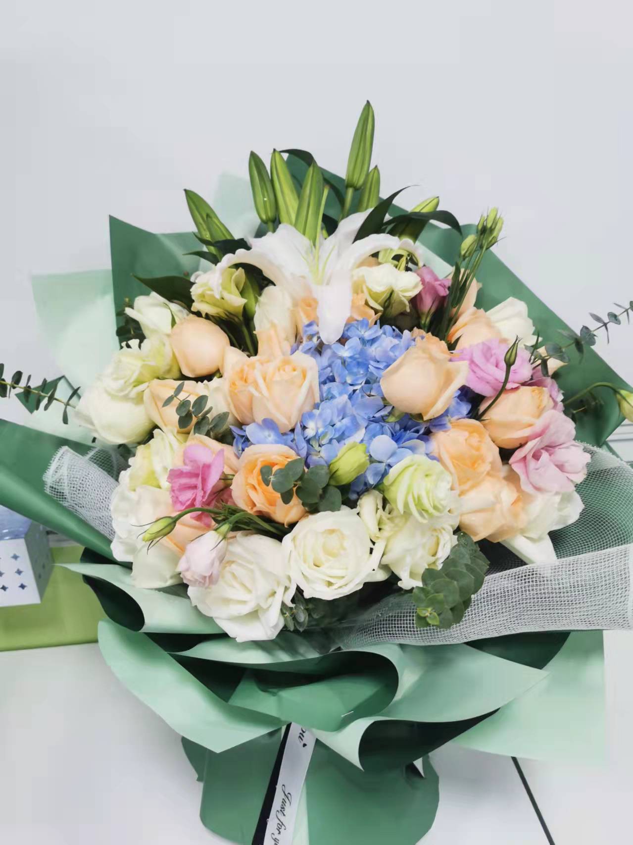 Благодарни сме да се срещнем и да продължим напред заедно