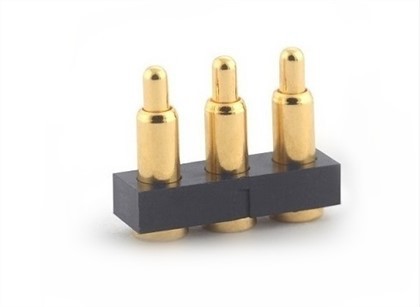 Автомобилно зарядно устройство Pogo Pin конектор