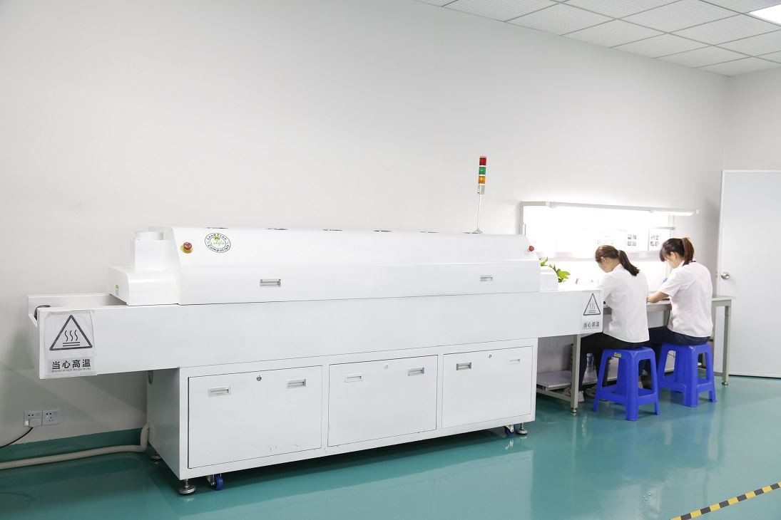 Reflow запояване и вълново запояване в Pogo Pin Project