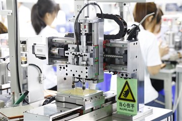 Производственият процес на зареждане на pogo pin